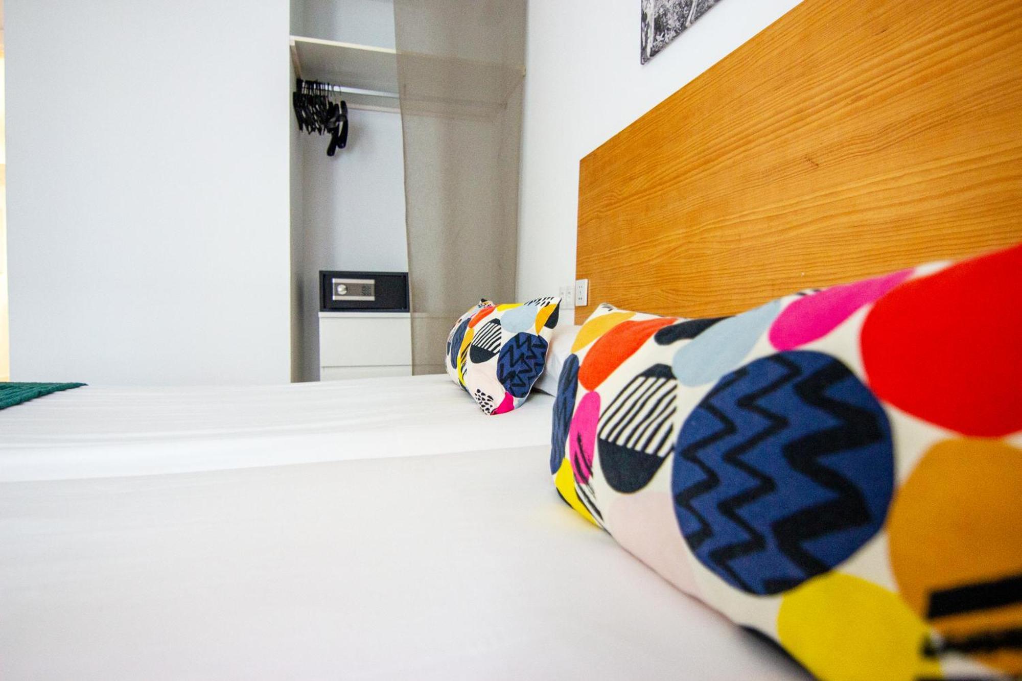 Rentalsevilla Teodosio Appartement *