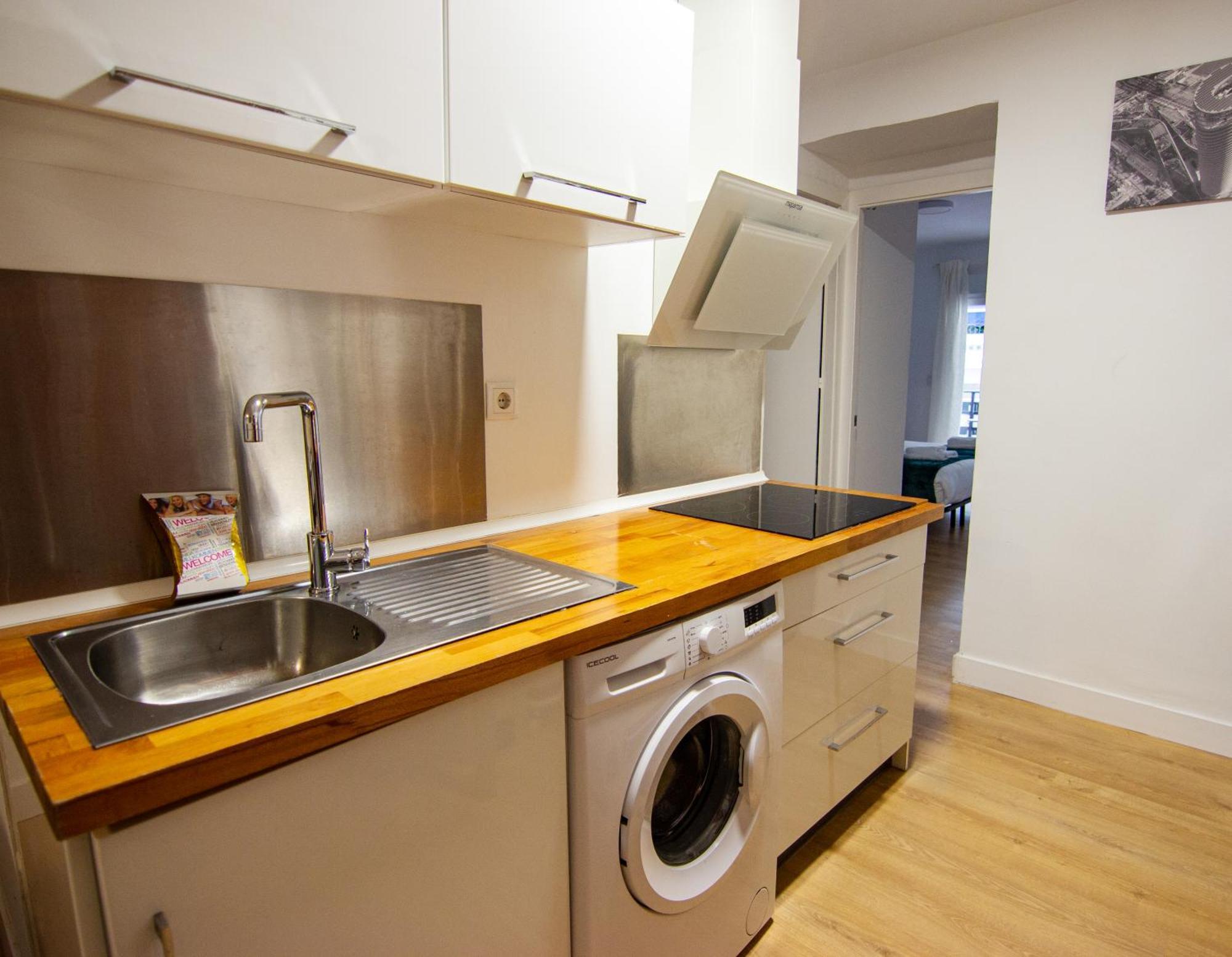 Rentalsevilla Teodosio Appartement *